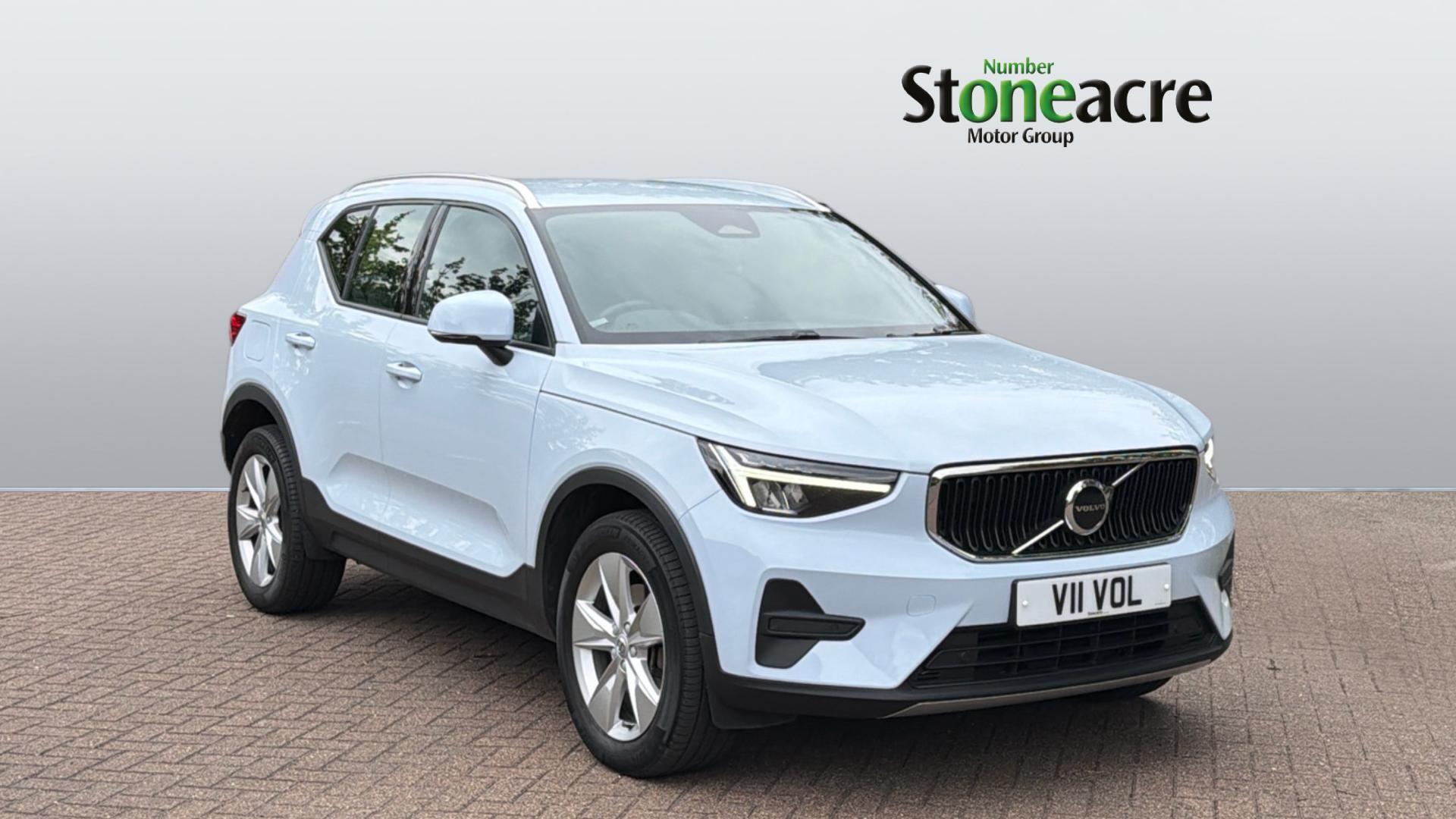Main listing image - Volvo XC40