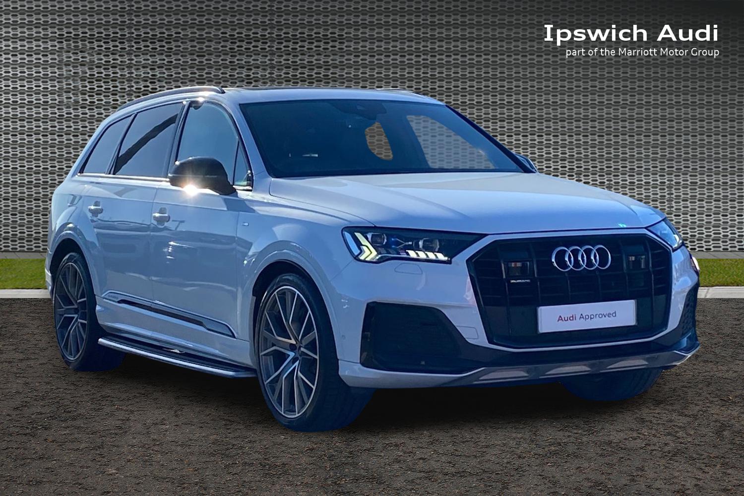 Main listing image - Audi Q7