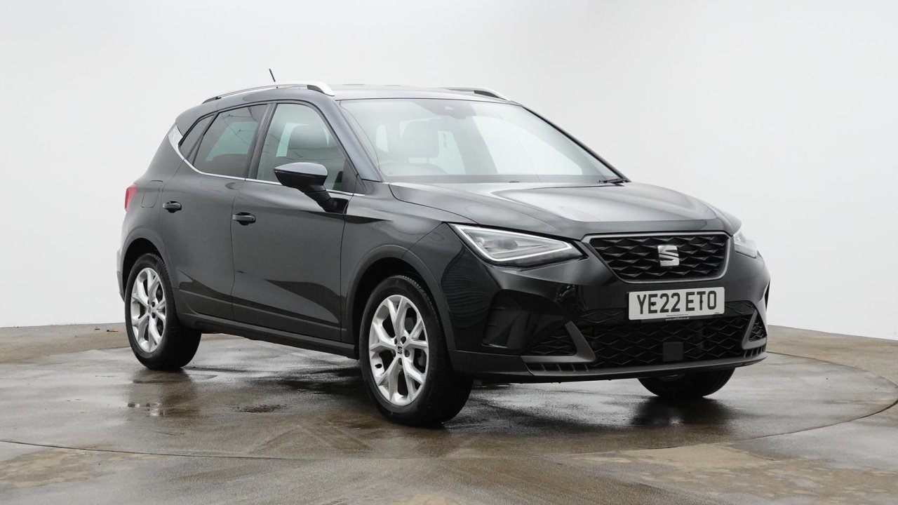 Main listing image - SEAT Arona