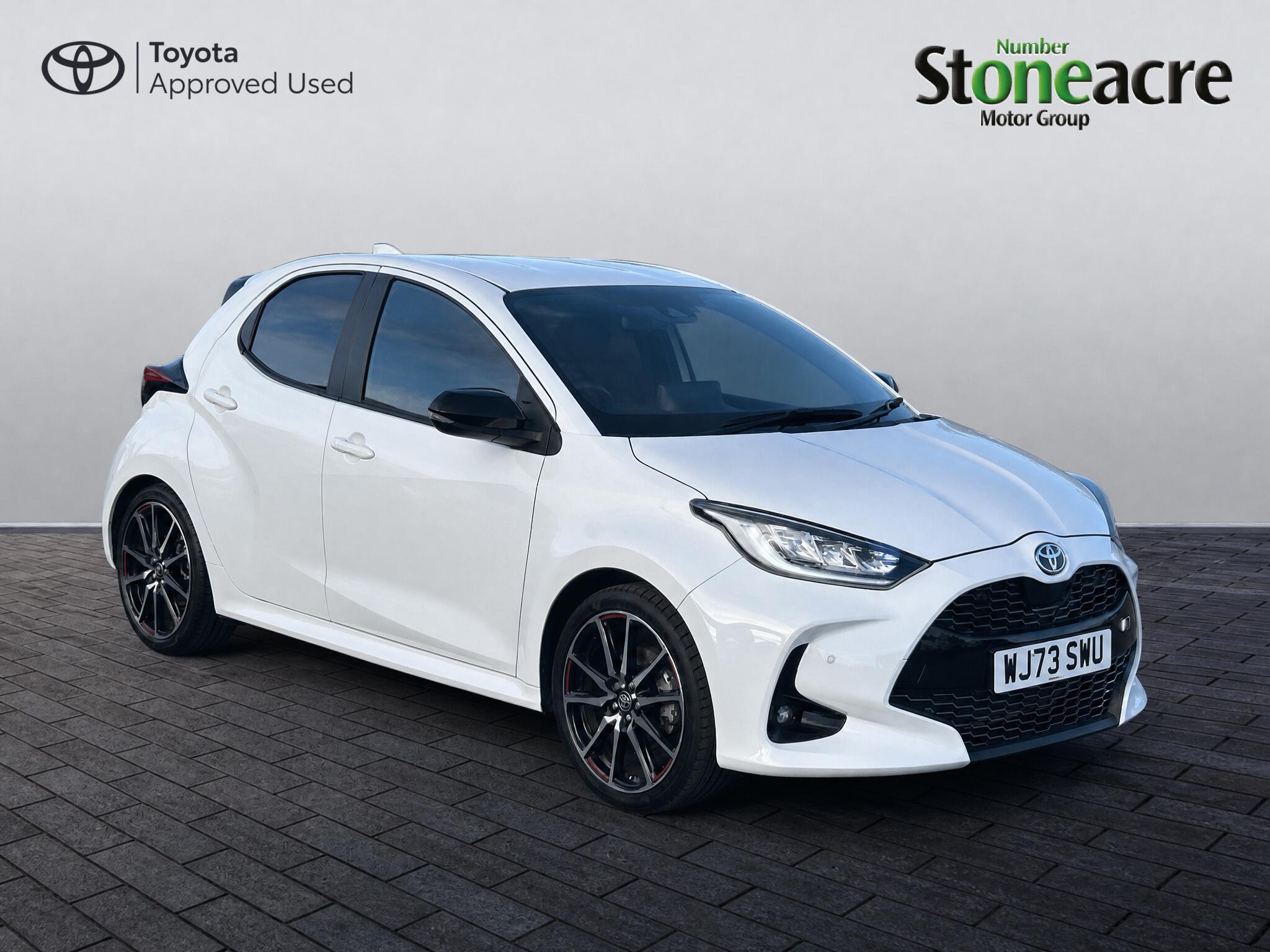 Main listing image - Toyota Yaris
