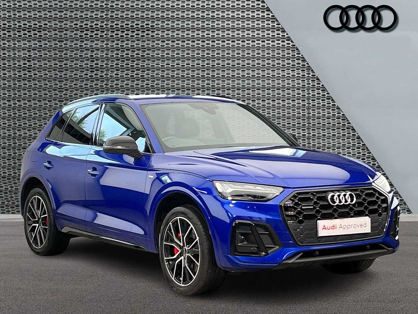 Main listing image - Audi Q5