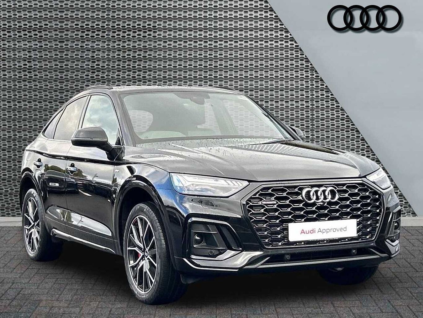 Main listing image - Audi Q5