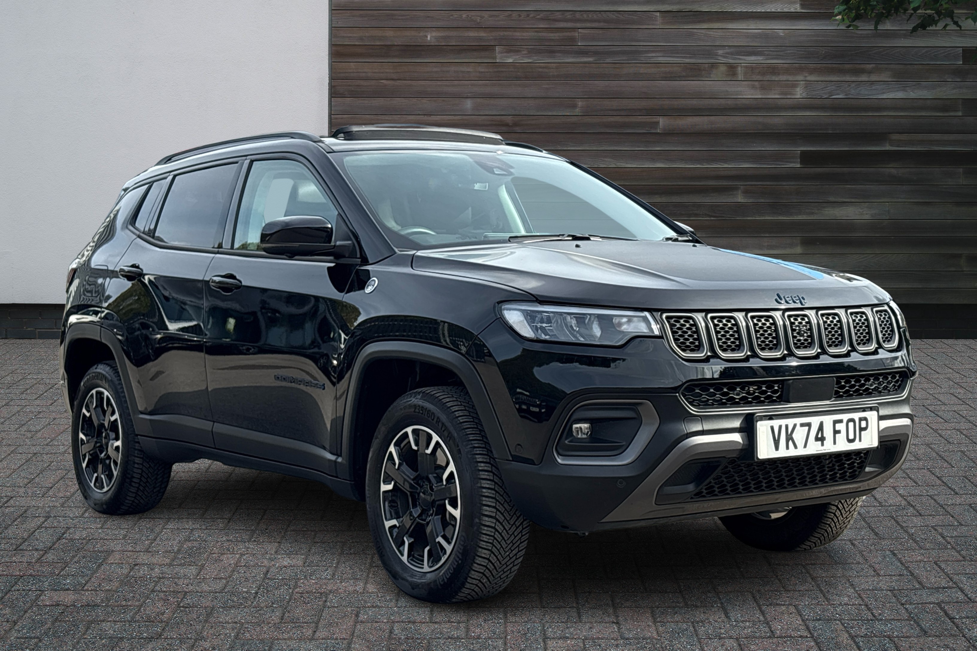 Main listing image - Jeep Compass