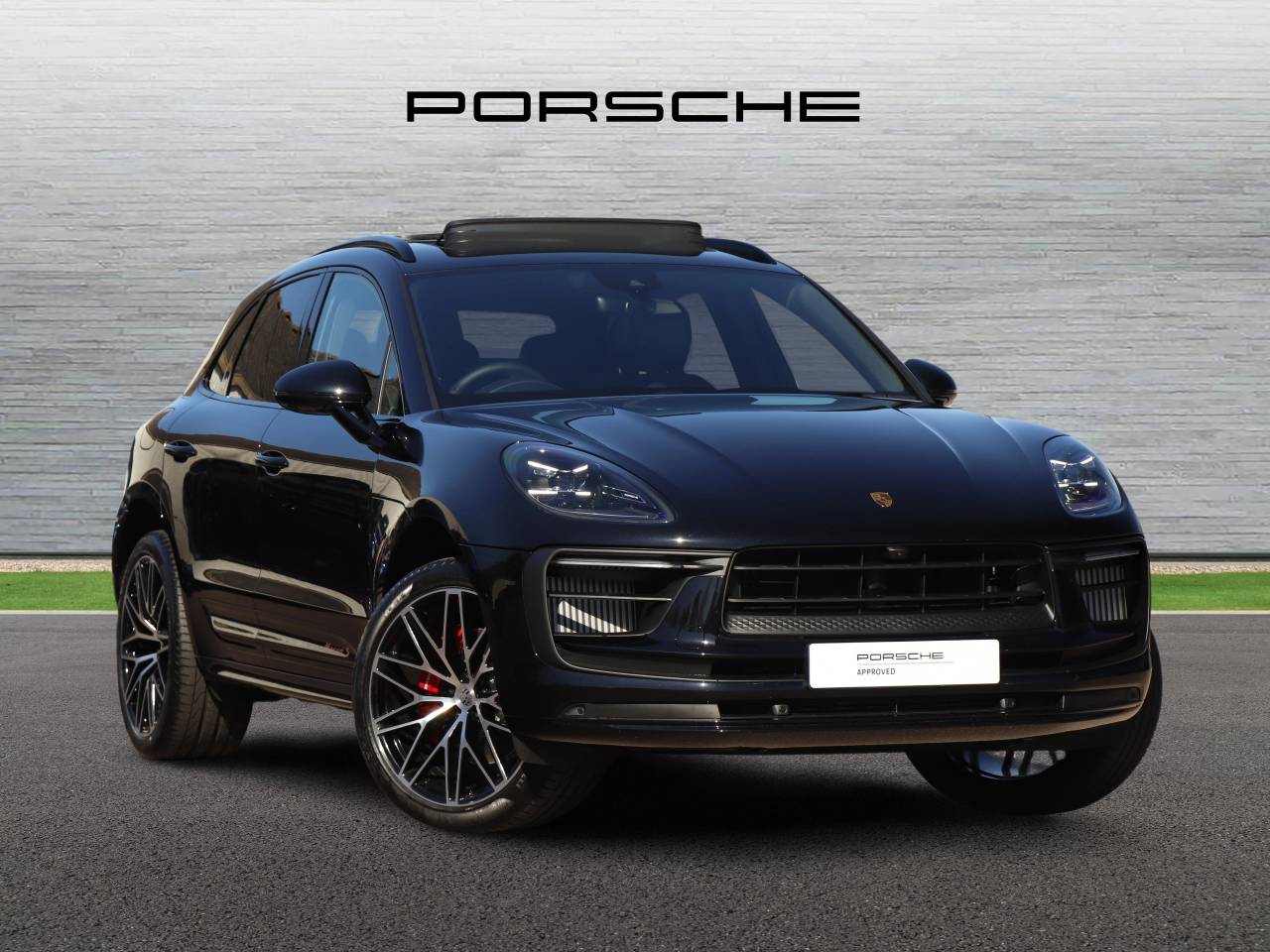 Main listing image - Porsche Macan