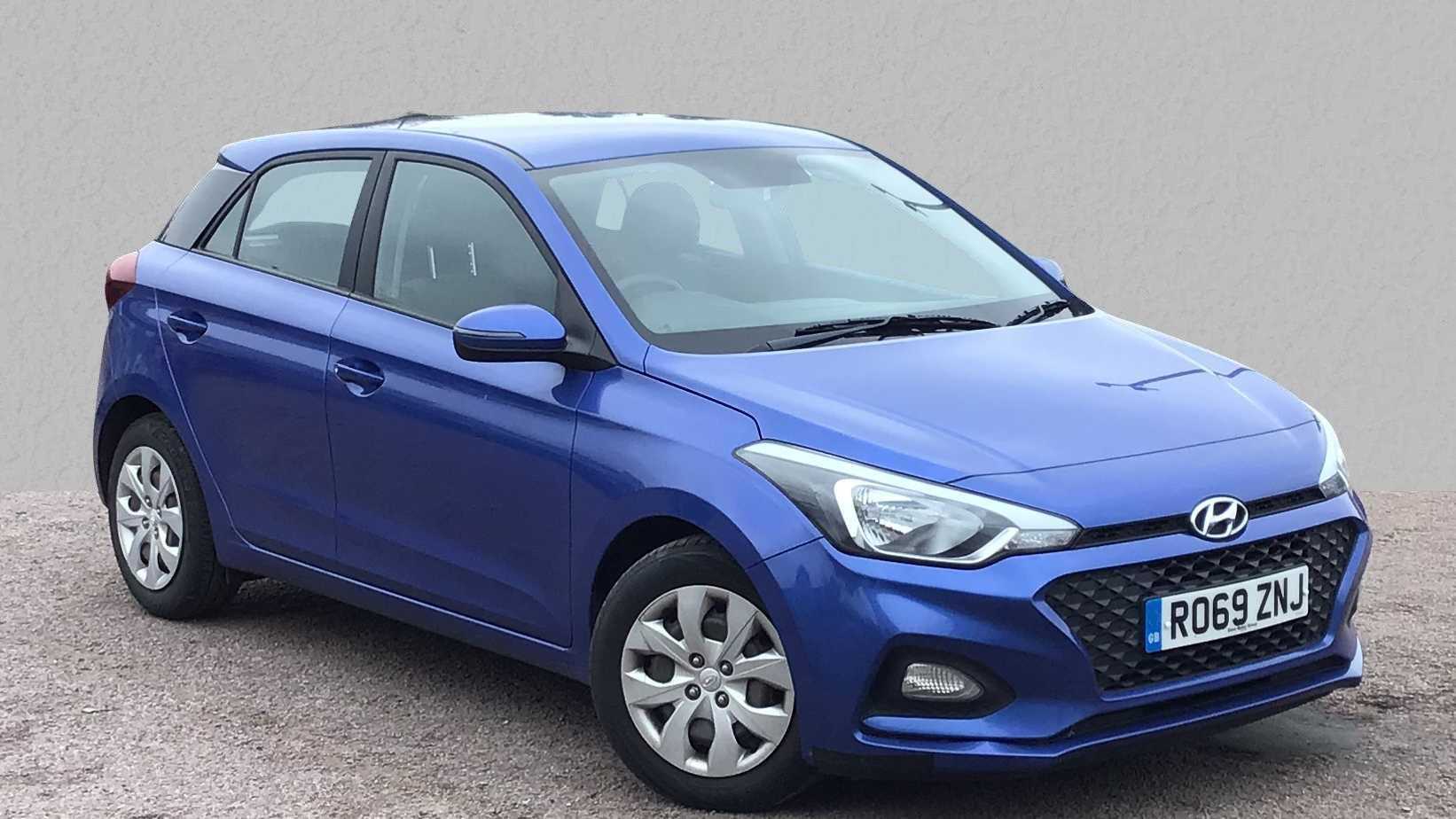 Main listing image - Hyundai i20