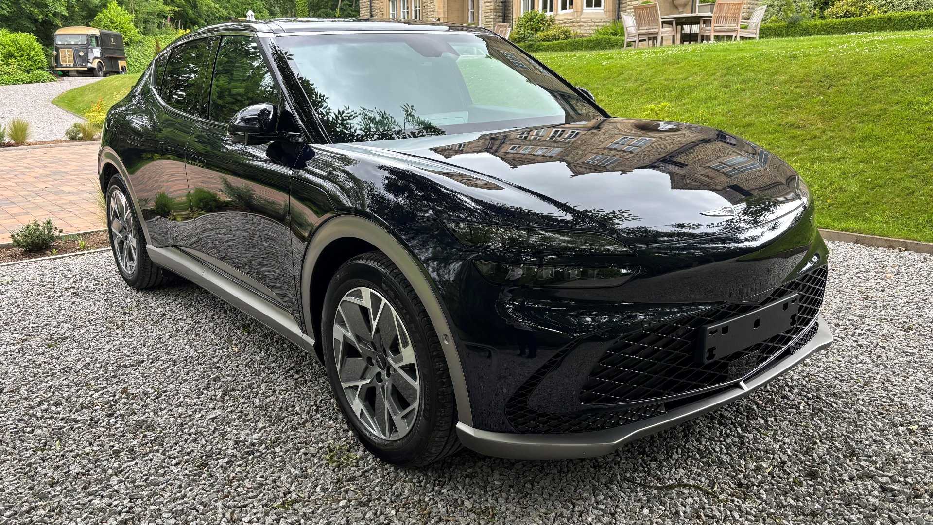 Main listing image - Genesis GV60