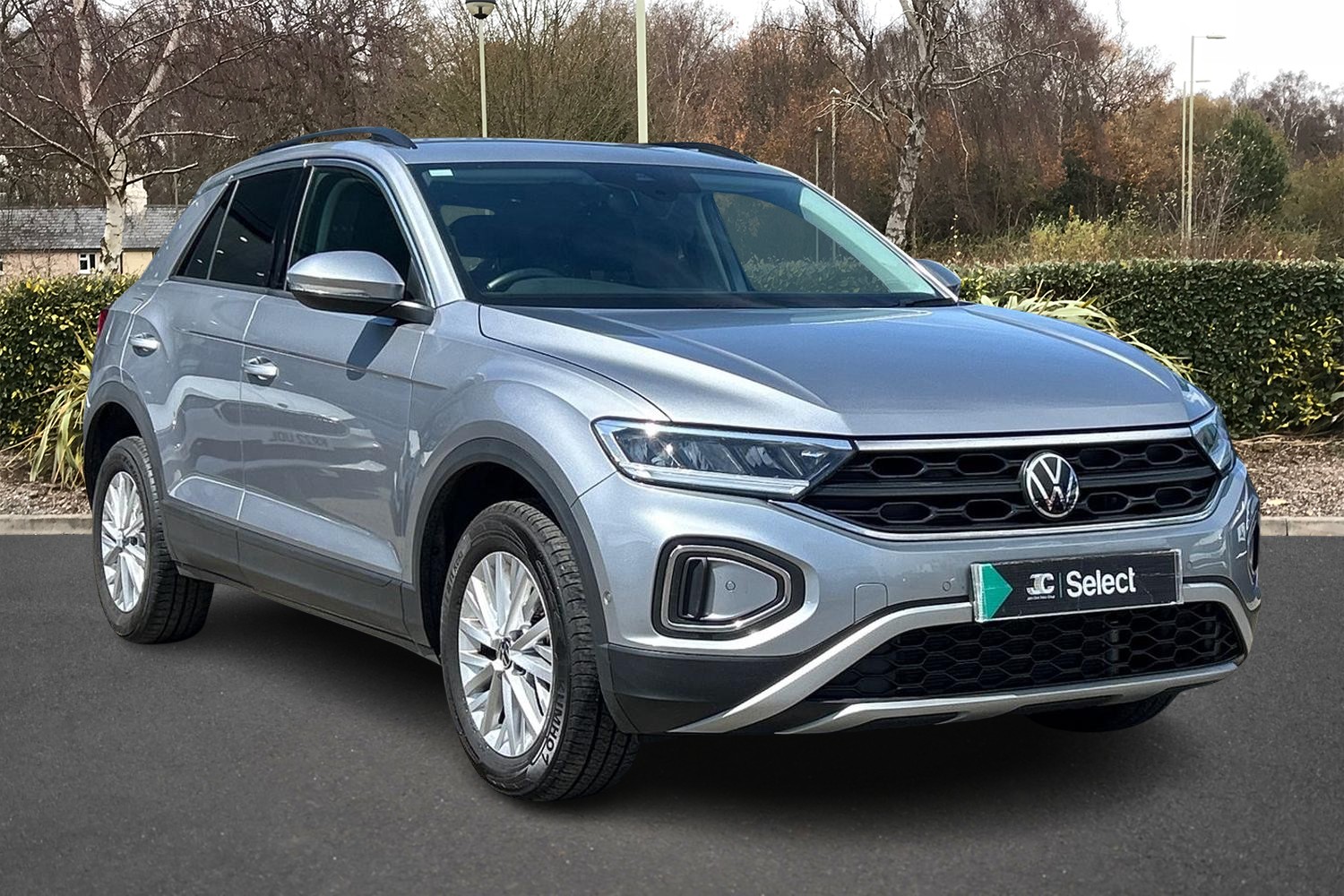 Main listing image - Volkswagen T-Roc