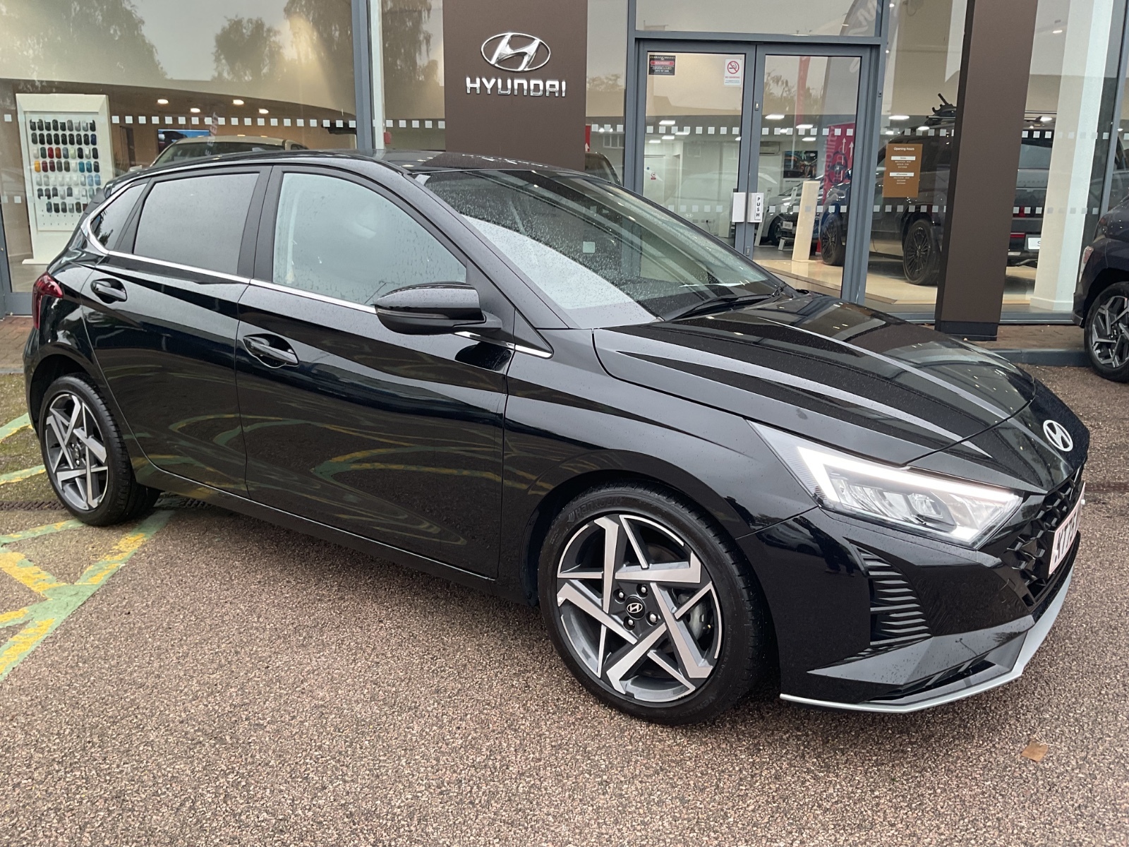 Main listing image - Hyundai i20