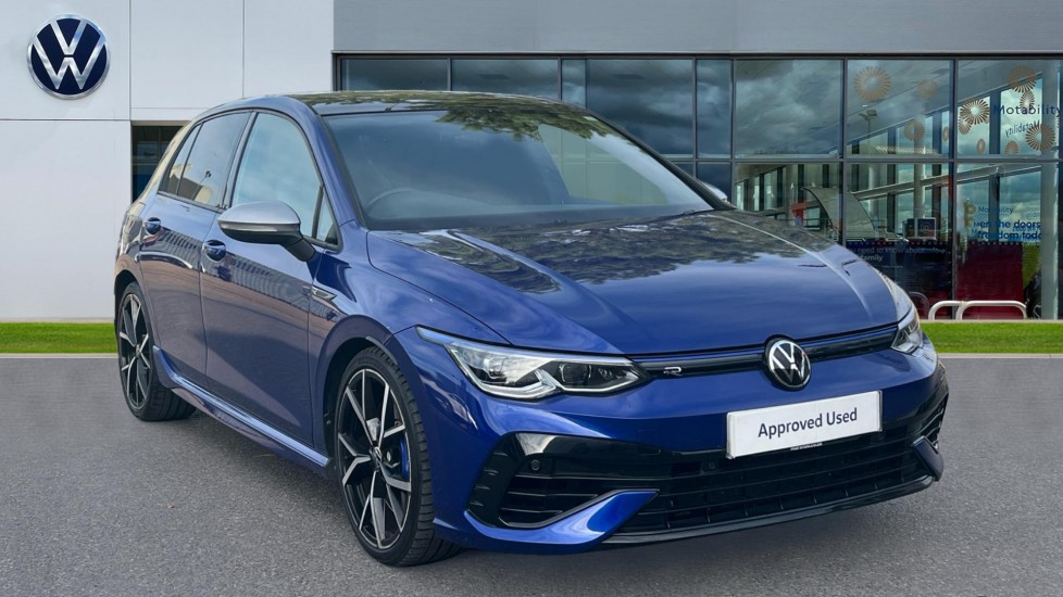 Main listing image - Volkswagen Golf