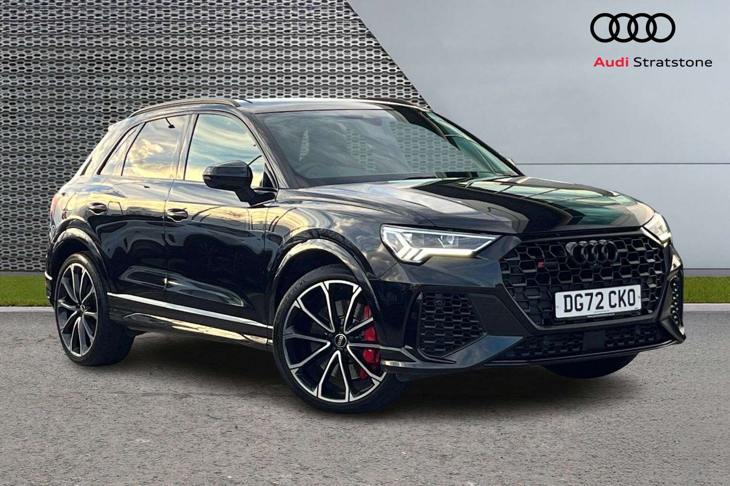 Main listing image - Audi RS Q3