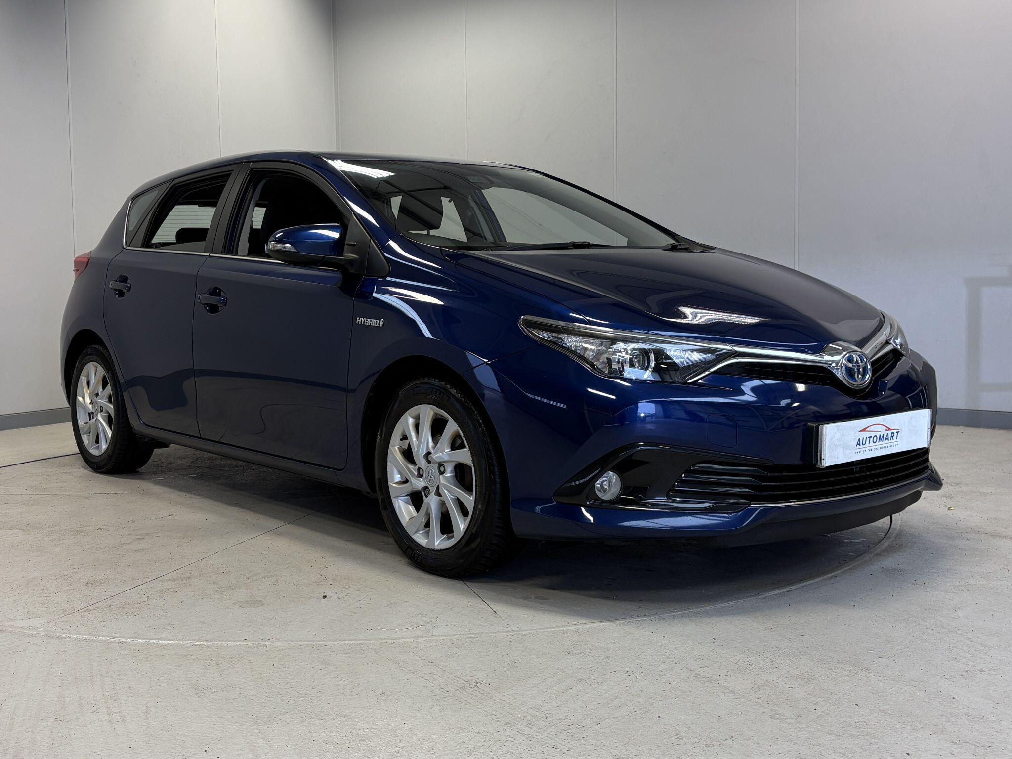 Main listing image - Toyota Auris