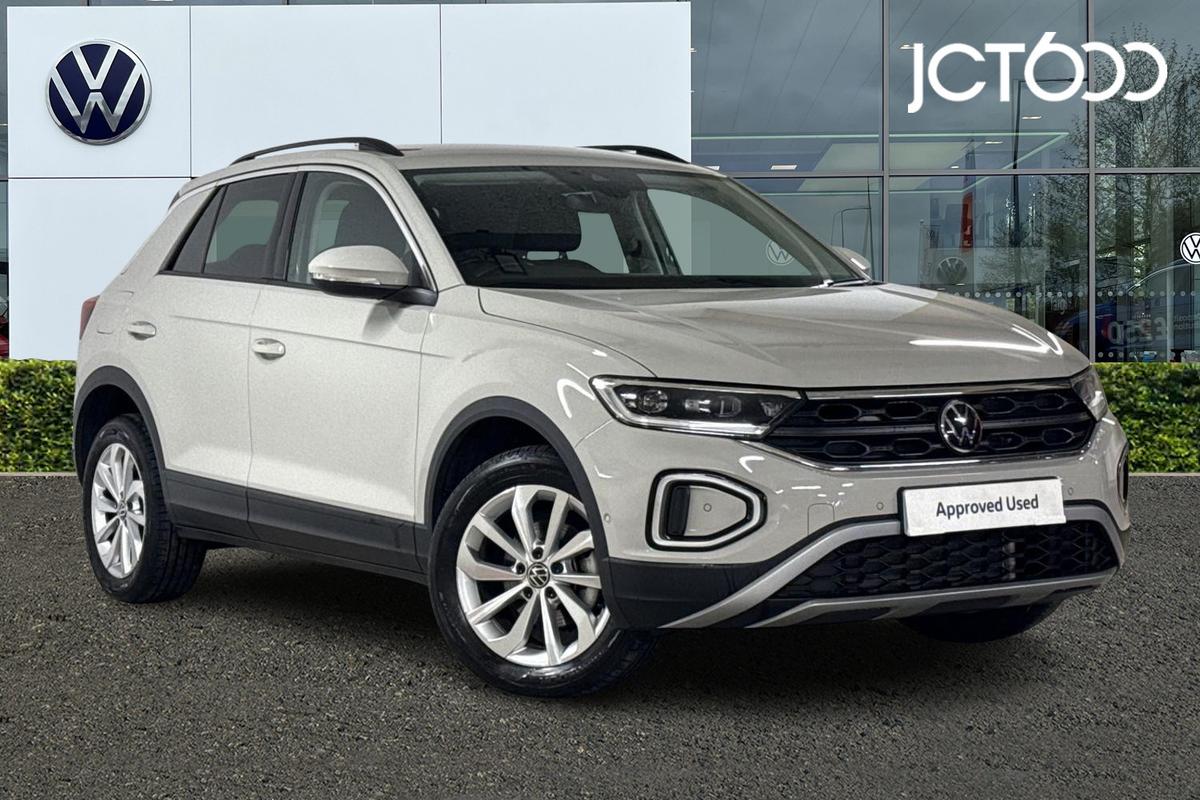 Main listing image - Volkswagen T-Roc