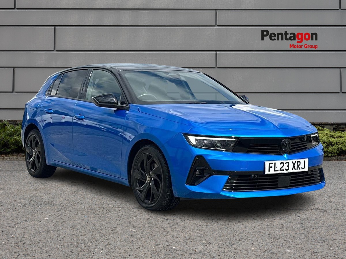 Main listing image - Vauxhall Astra