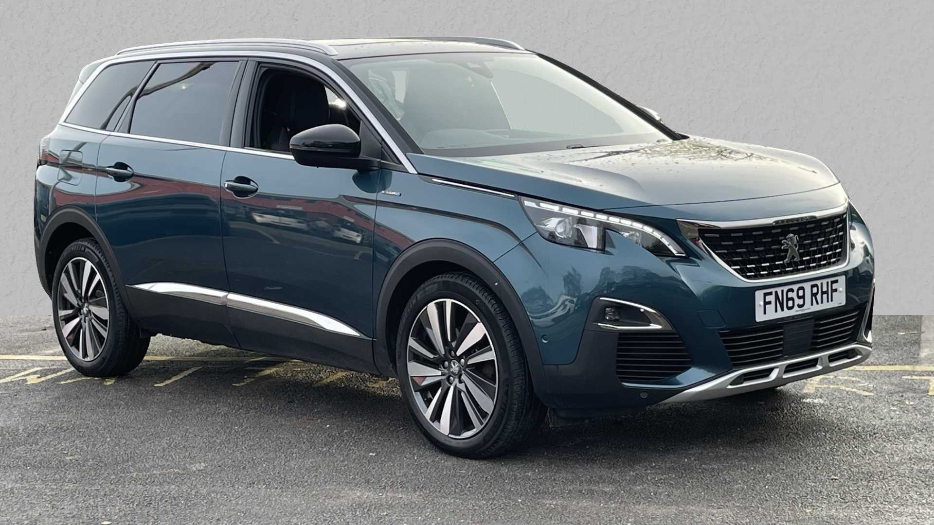 Main listing image - Peugeot 5008