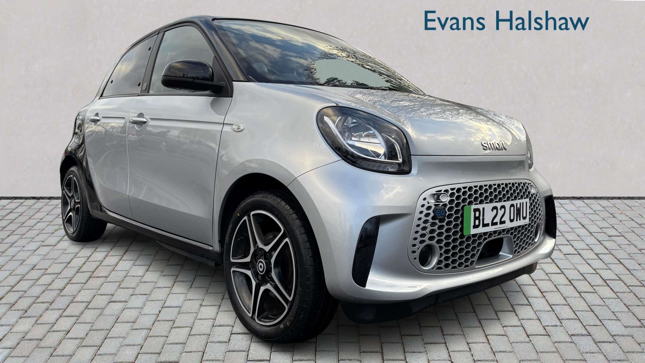 Main listing image - Smart EQ Forfour