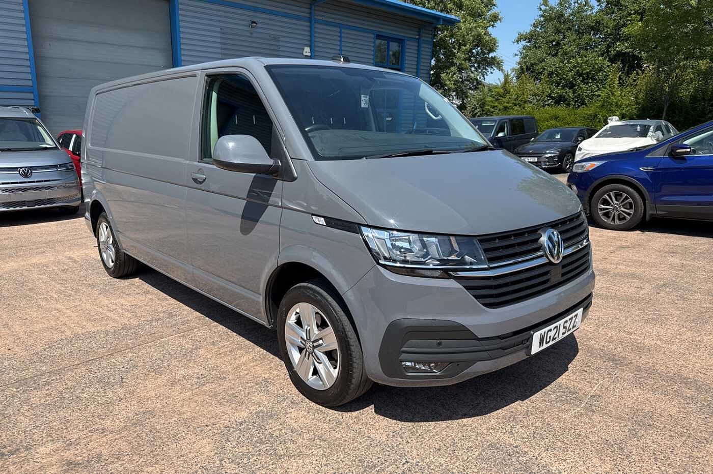 Main listing image - Volkswagen Transporter