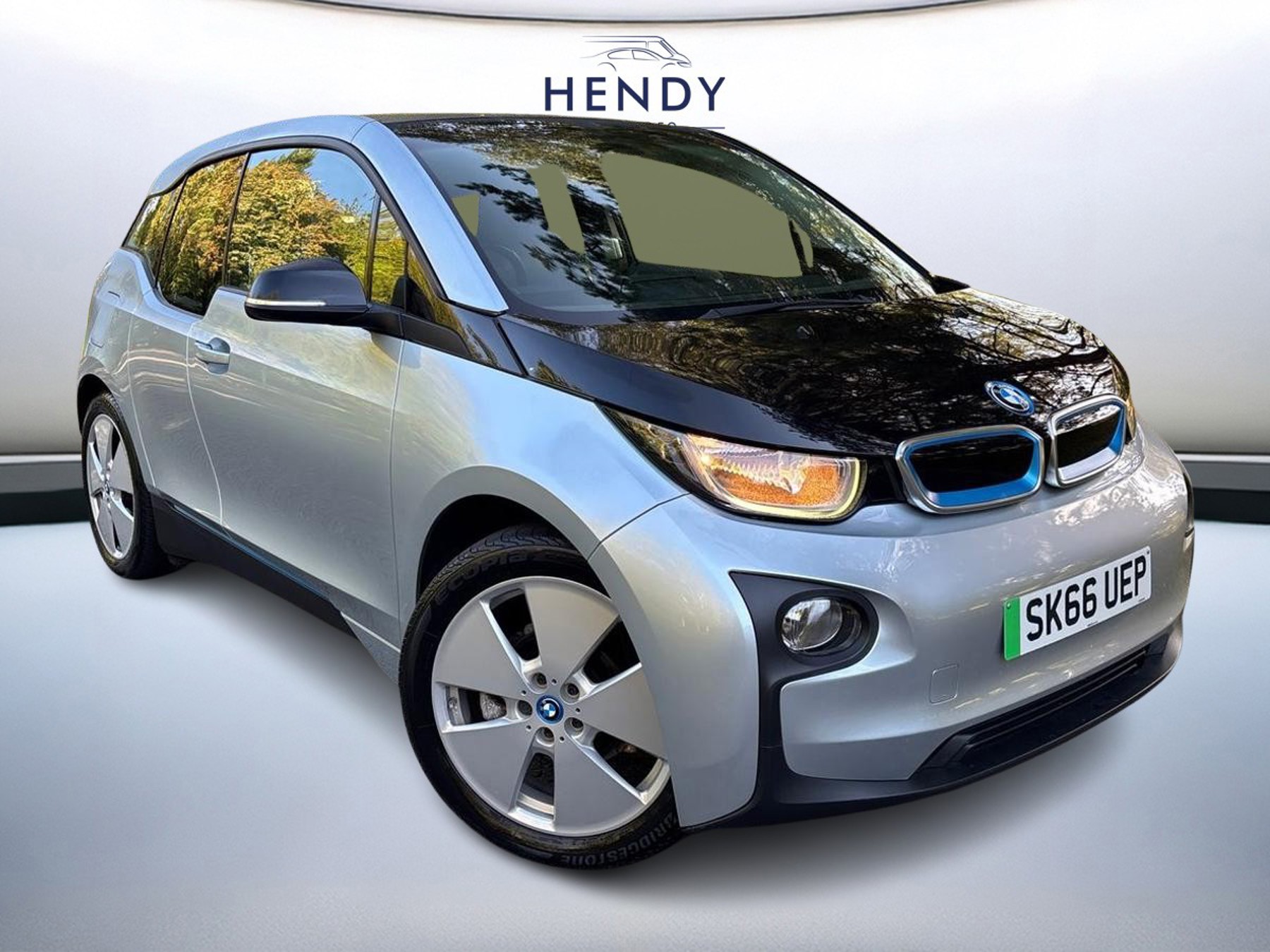 Main listing image - BMW i3
