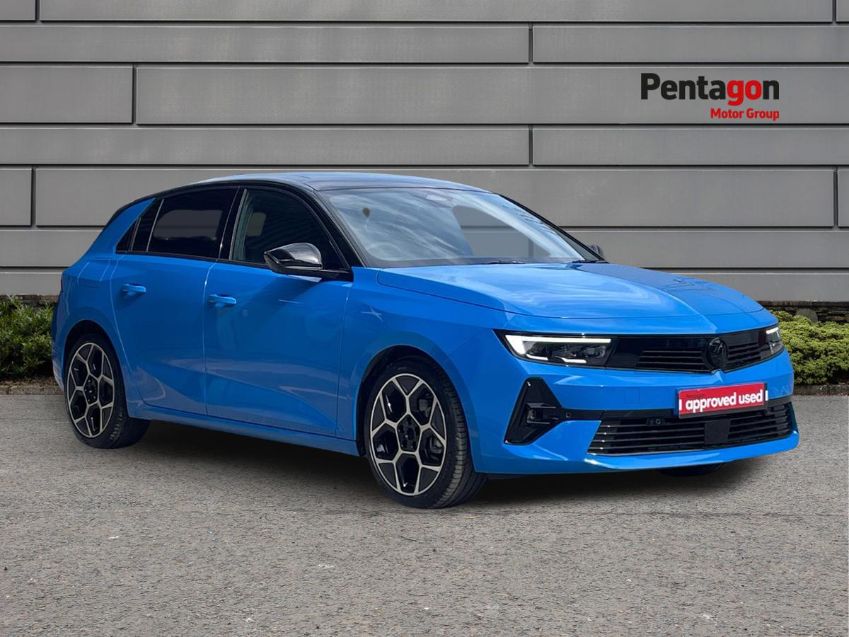 Main listing image - Vauxhall Astra
