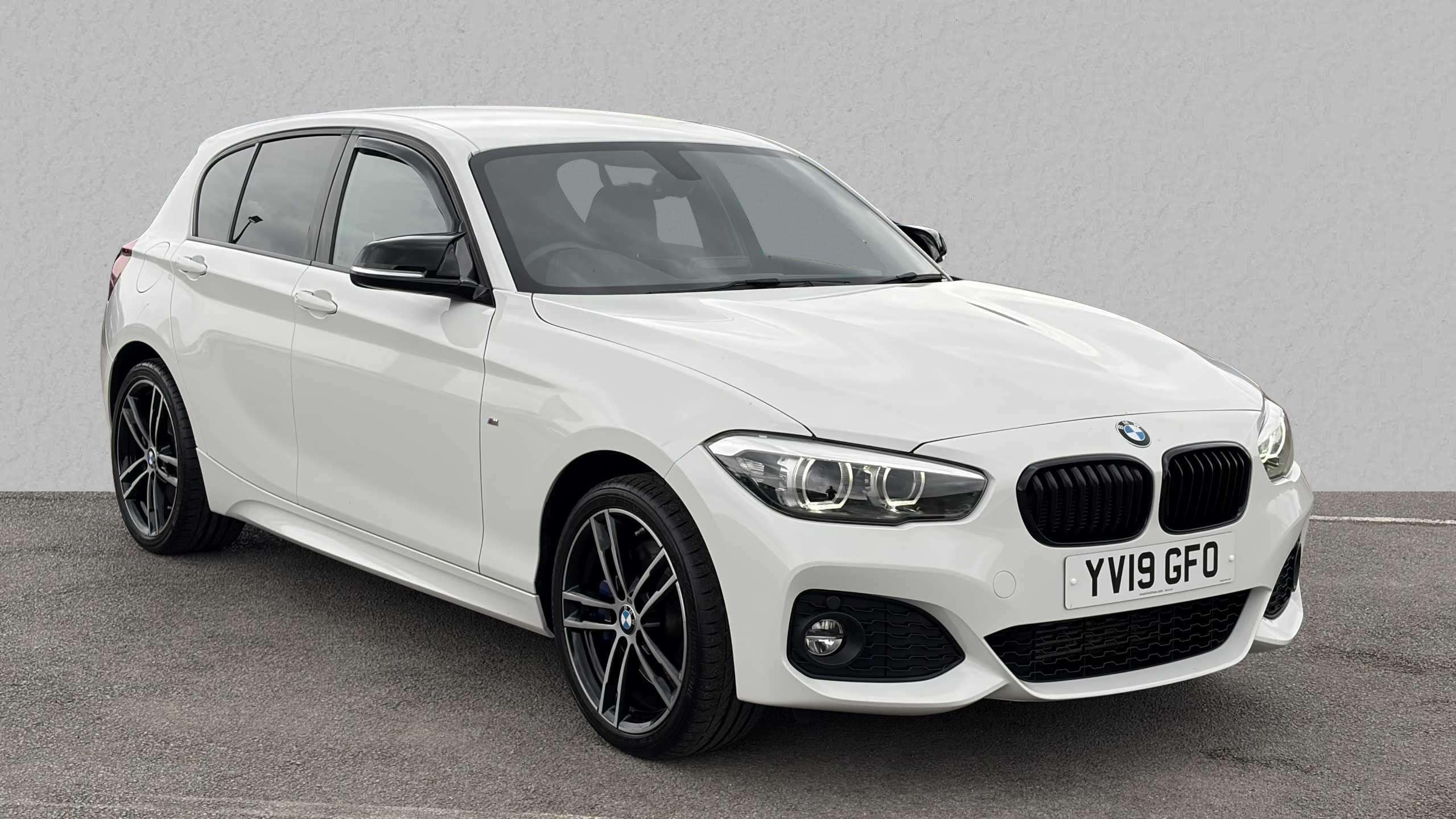 Main listing image - BMW 1 Series
