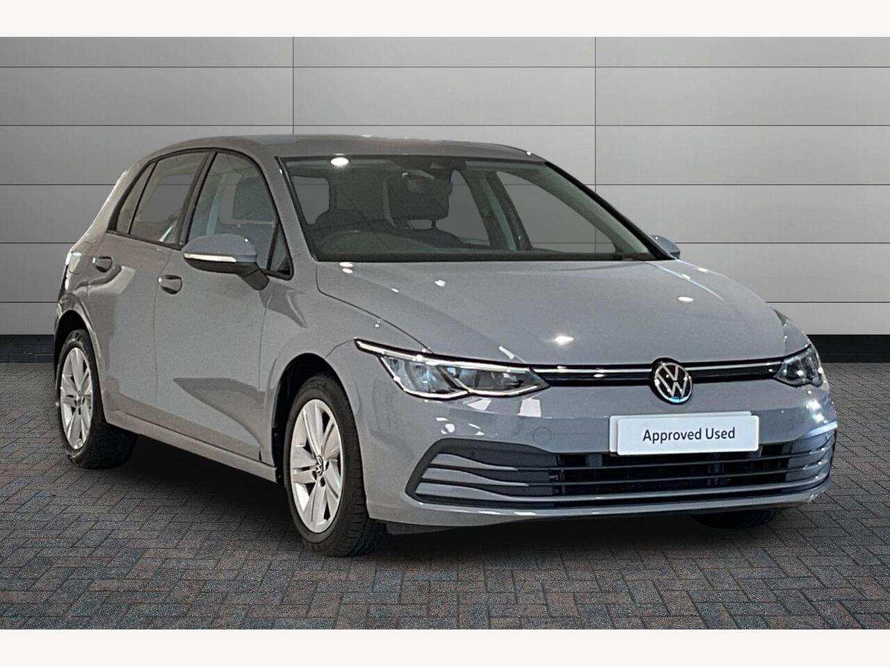 Main listing image - Volkswagen Golf
