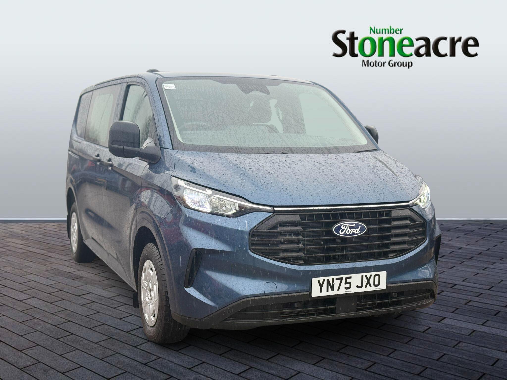 Main listing image - Ford Transit Custom