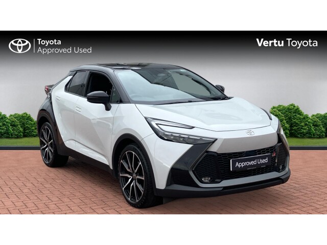 Main listing image - Toyota C-HR