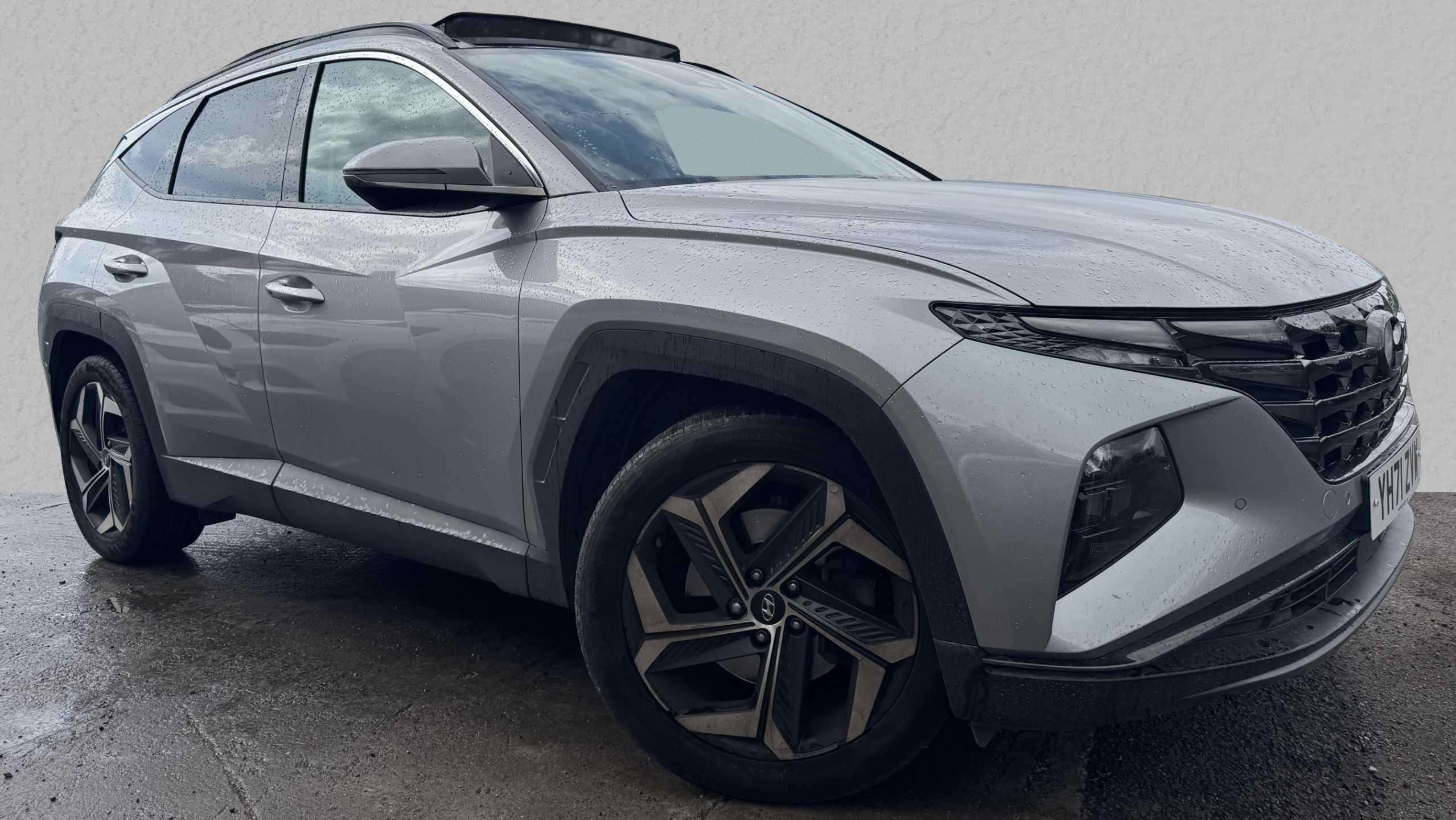 Main listing image - Hyundai Tucson