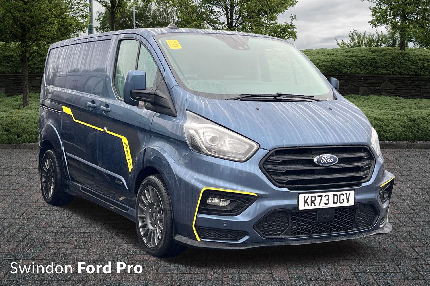 Main listing image - Ford Transit Custom