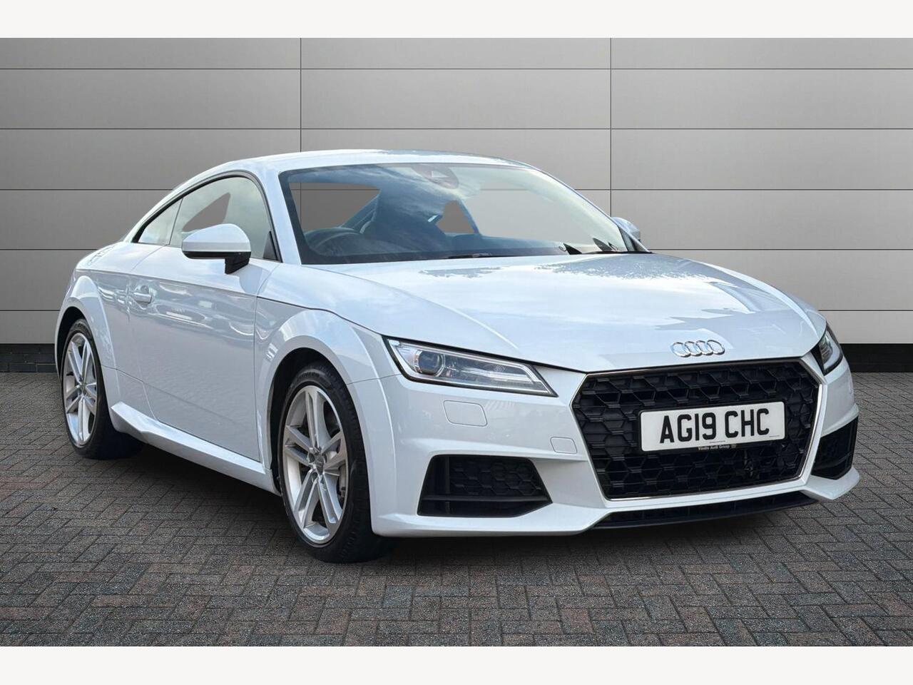 Main listing image - Audi TT