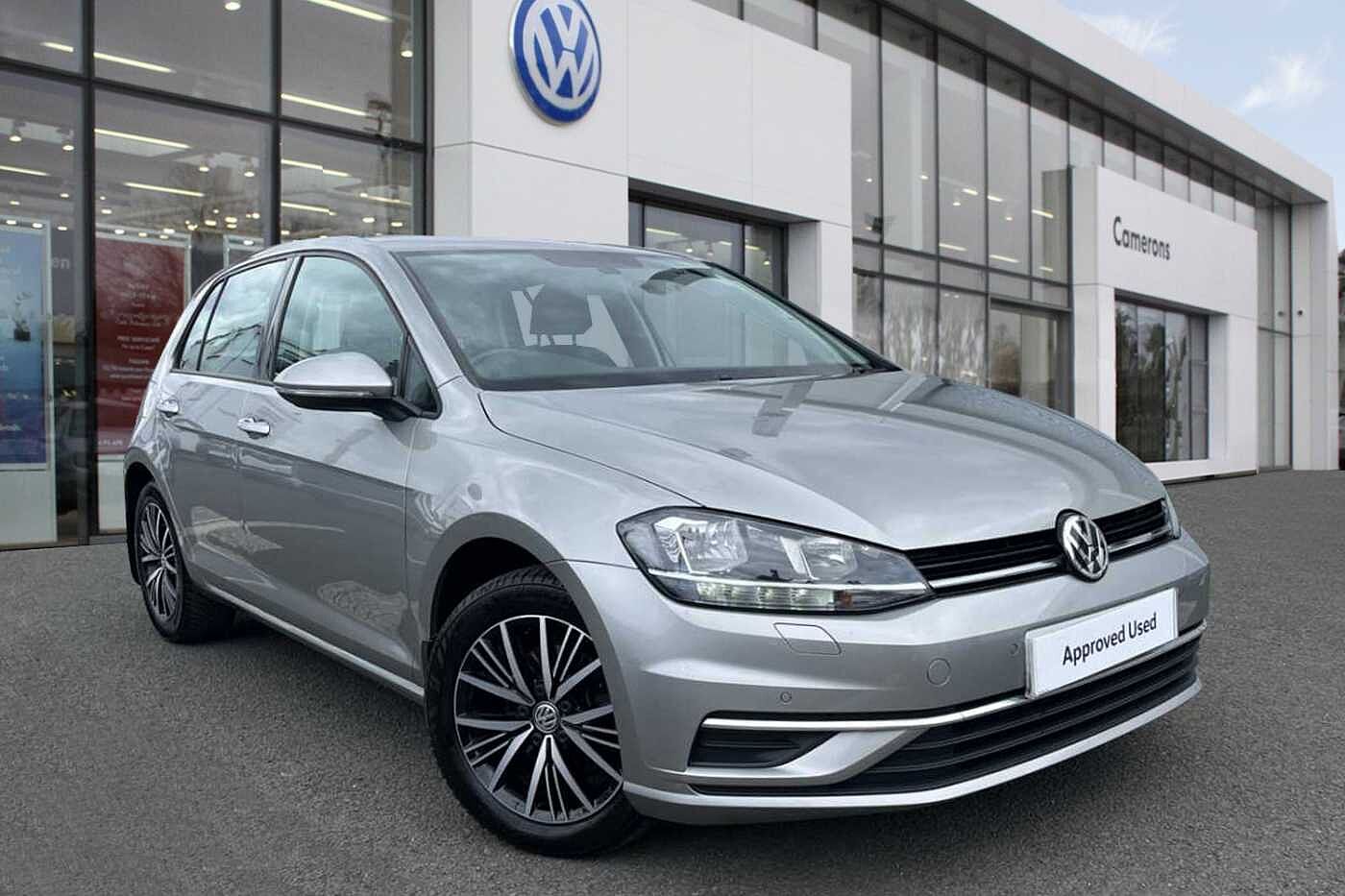 Main listing image - Volkswagen Golf
