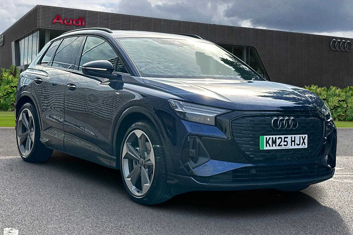 Main listing image - Audi Q4
