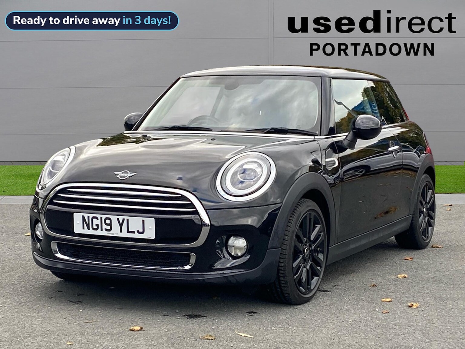 Main listing image - MINI Hatchback