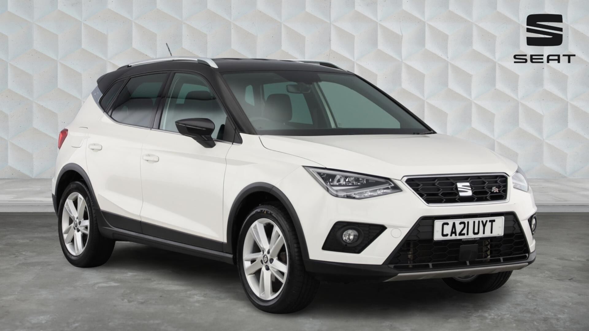 Main listing image - SEAT Arona