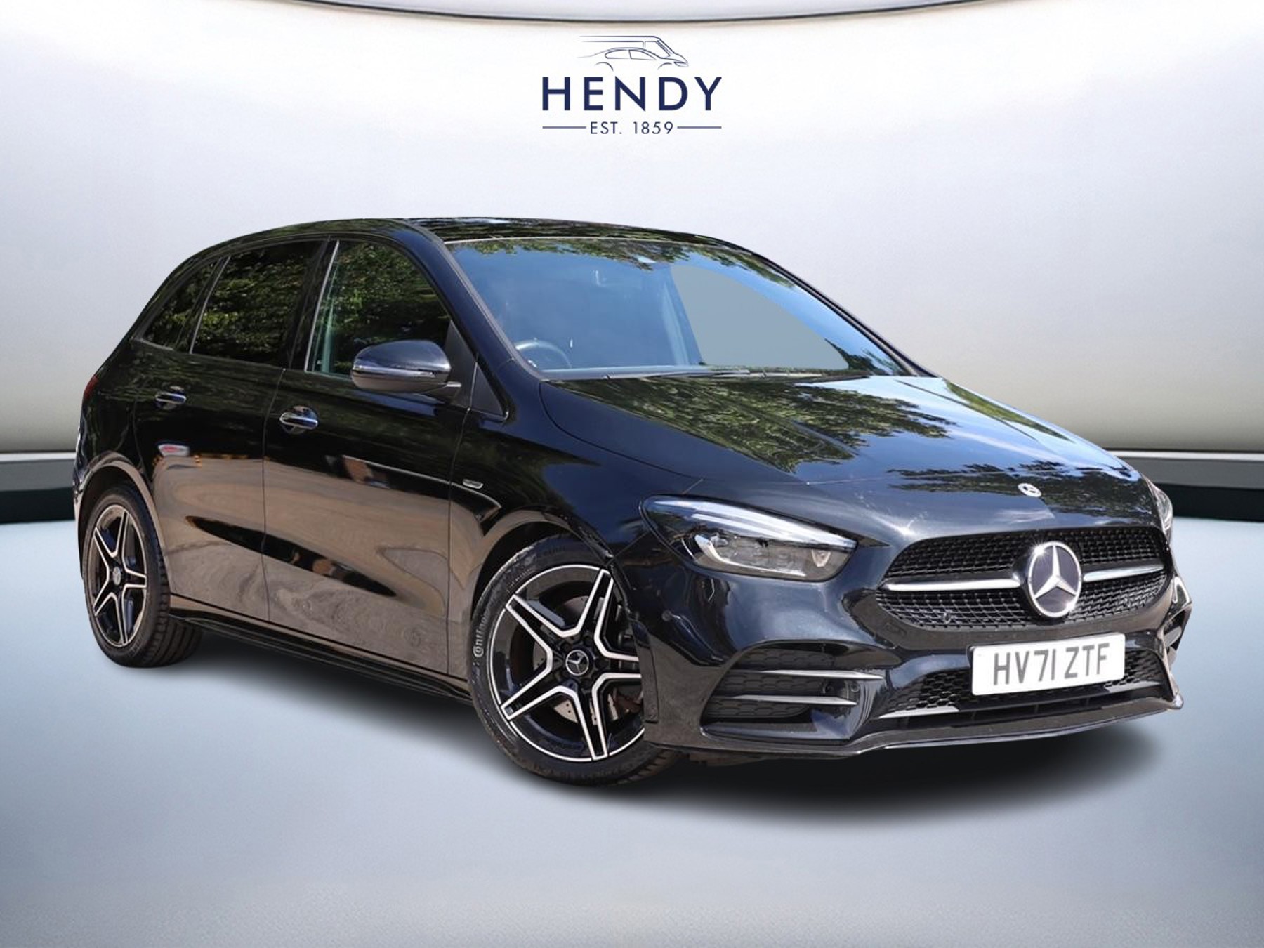 Main listing image - Mercedes-Benz B-Class