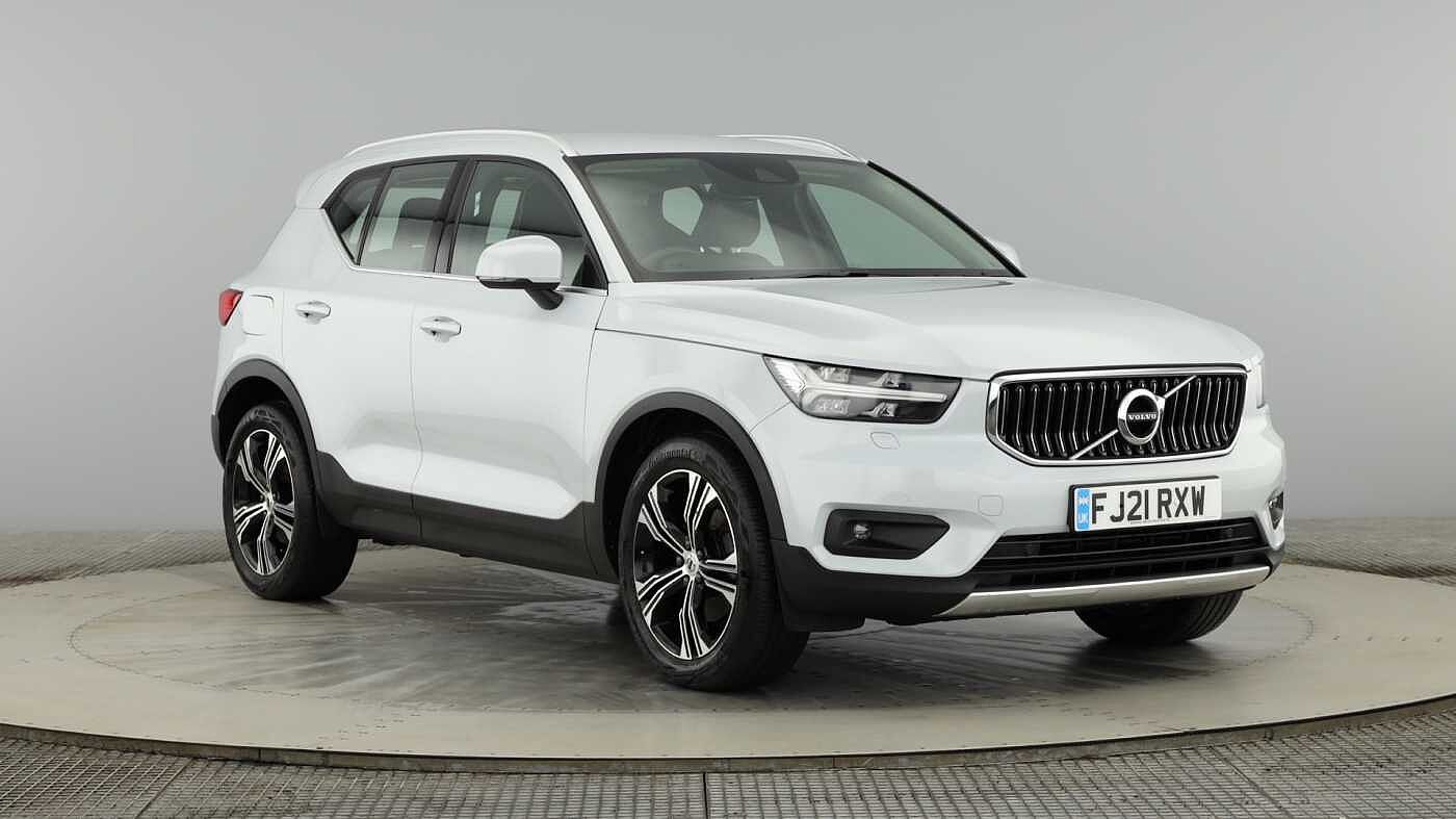 Main listing image - Volvo XC40