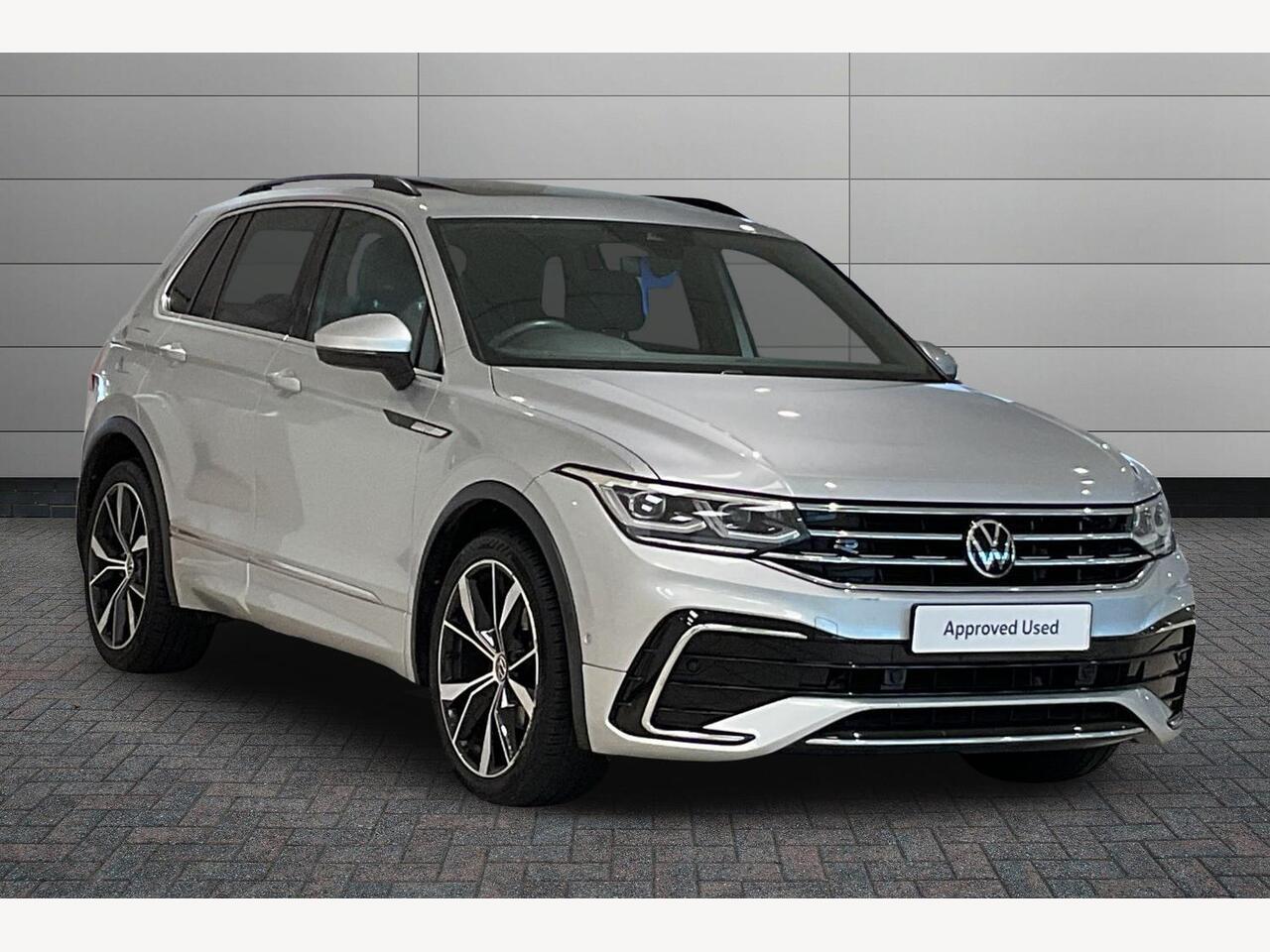 Main listing image - Volkswagen Tiguan