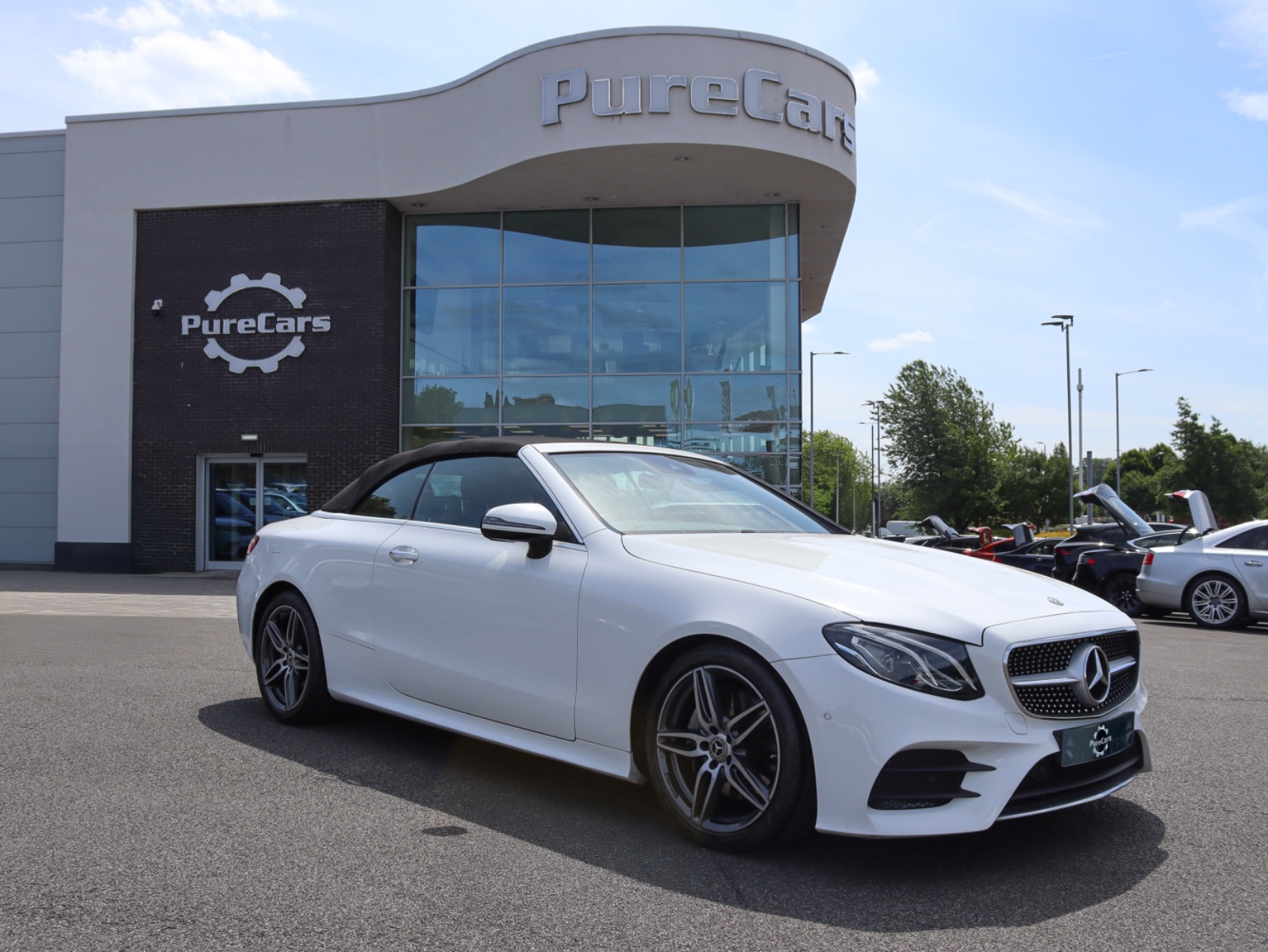 Main listing image - Mercedes-Benz E-Class Cabriolet