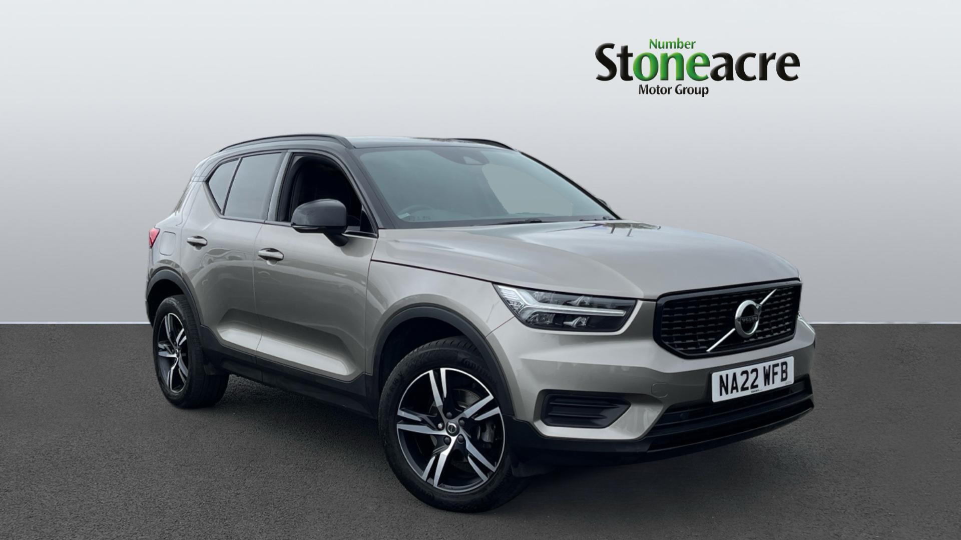 Main listing image - Volvo XC40
