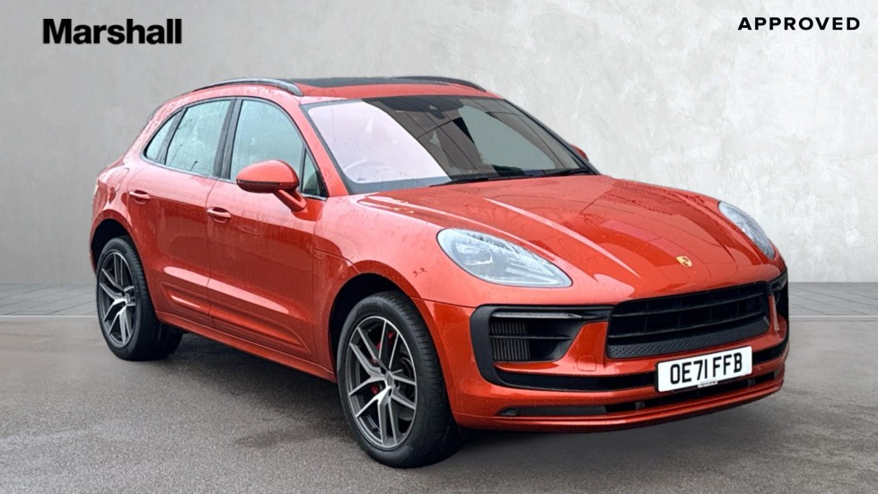 Main listing image - Porsche Macan