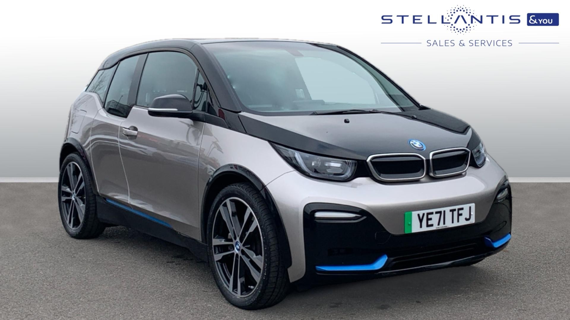 Main listing image - BMW i3