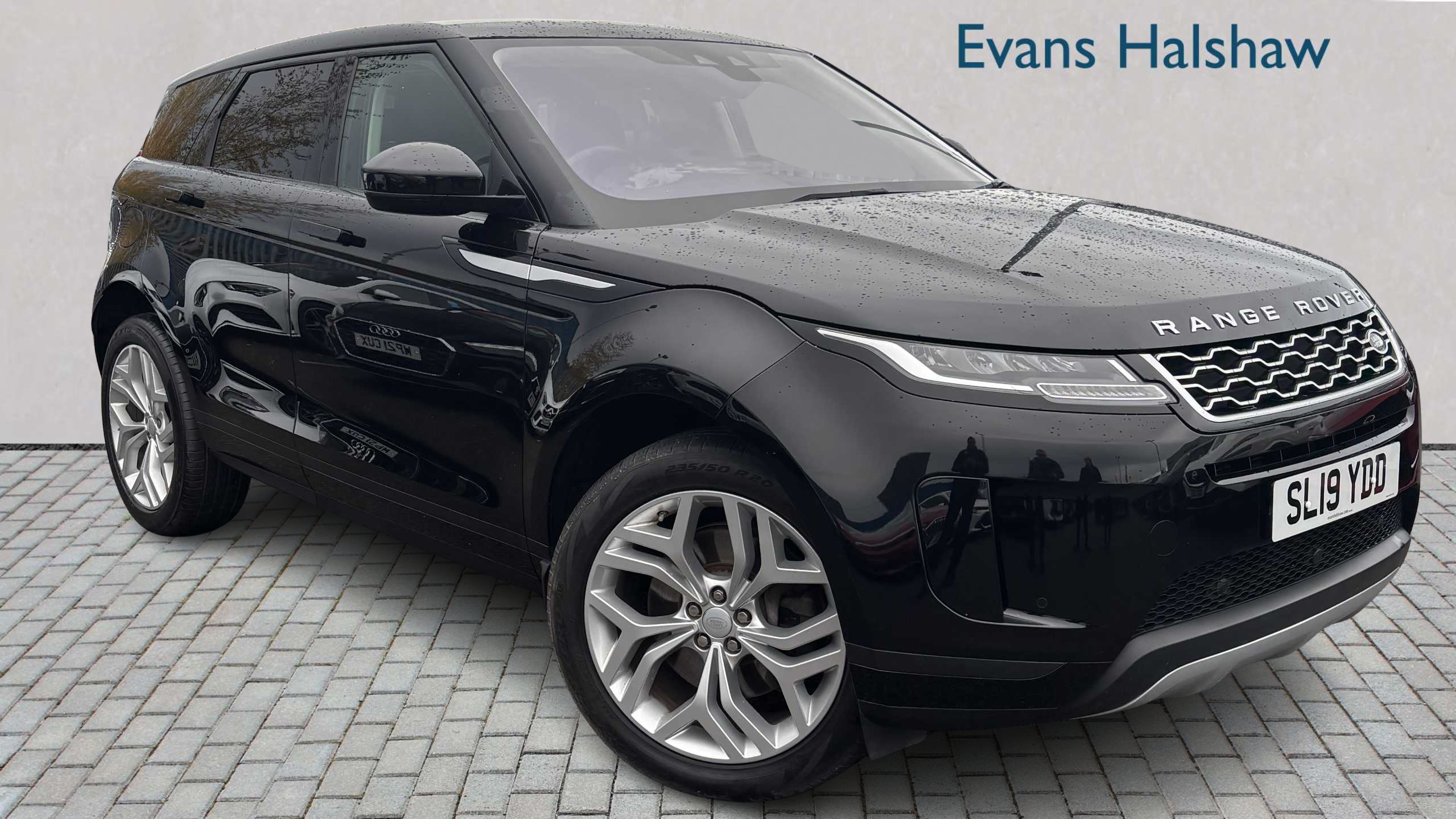 Main listing image - Land Rover Range Rover Evoque