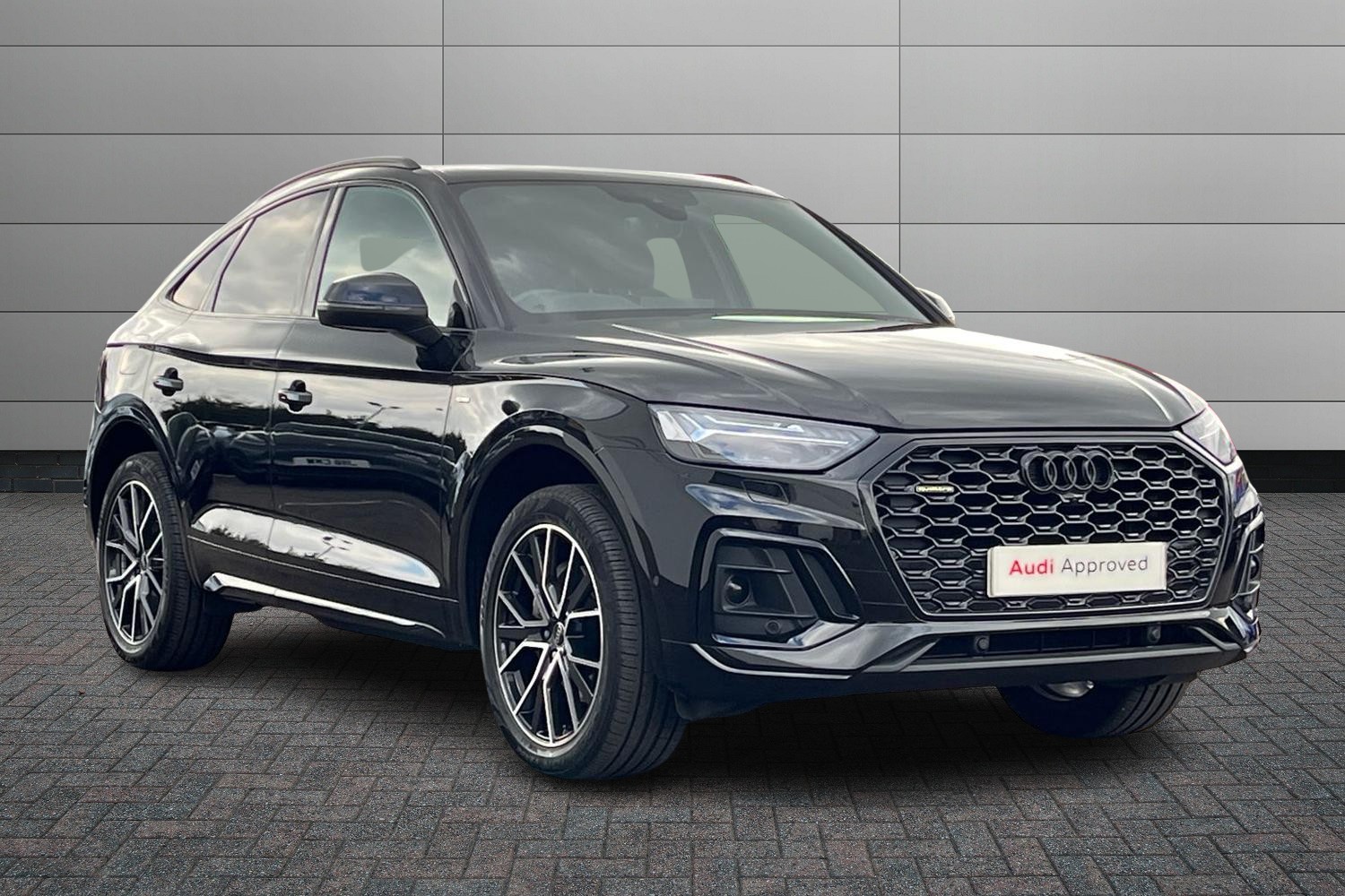 Main listing image - Audi Q5 Sportback