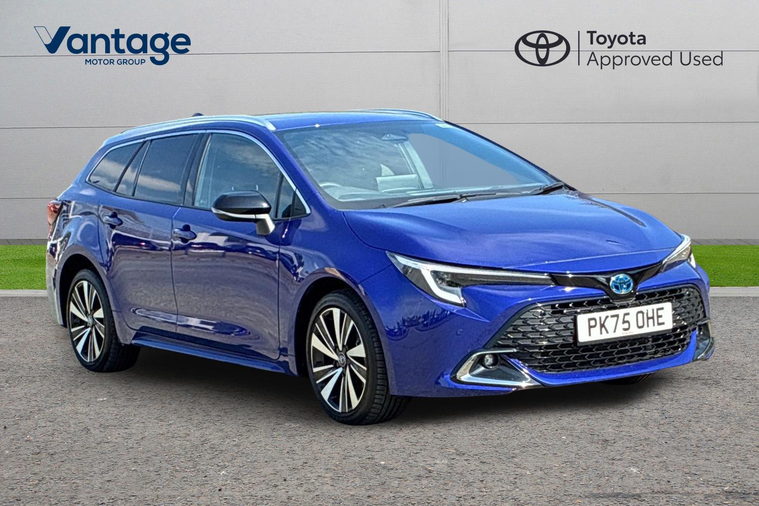 Main listing image - Toyota Corolla