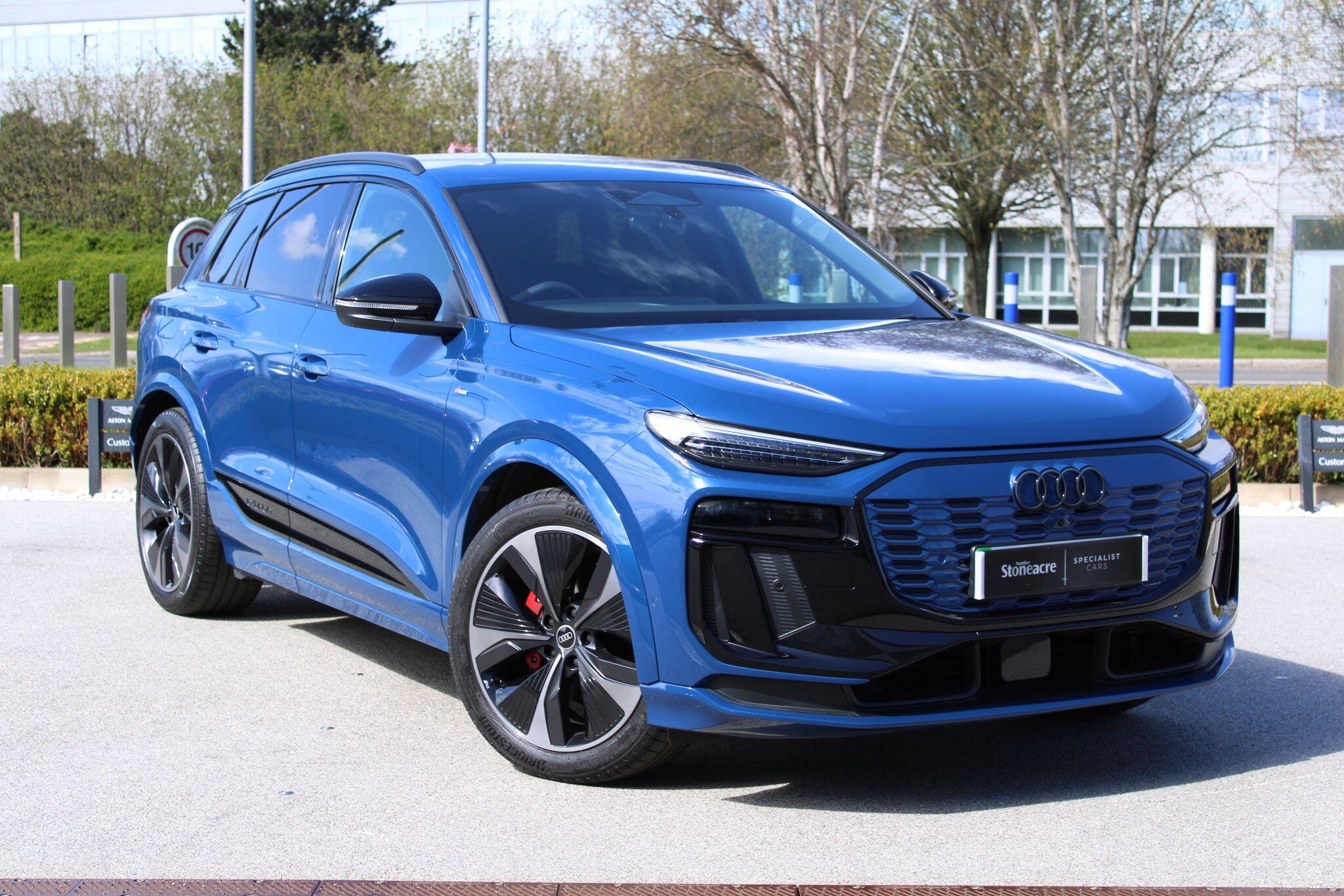 Main listing image - Audi Q6 e-tron