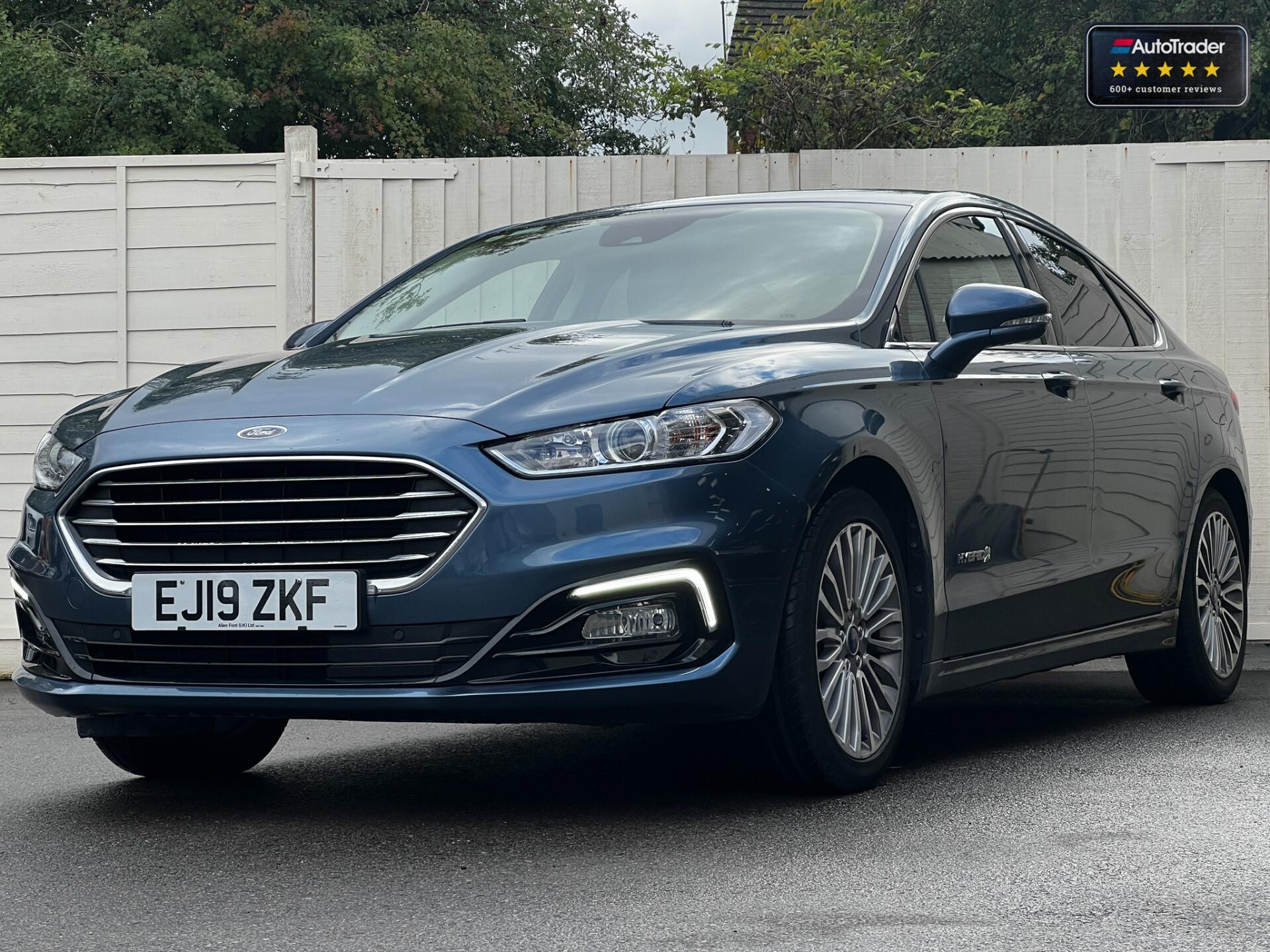 Main listing image - Ford Mondeo