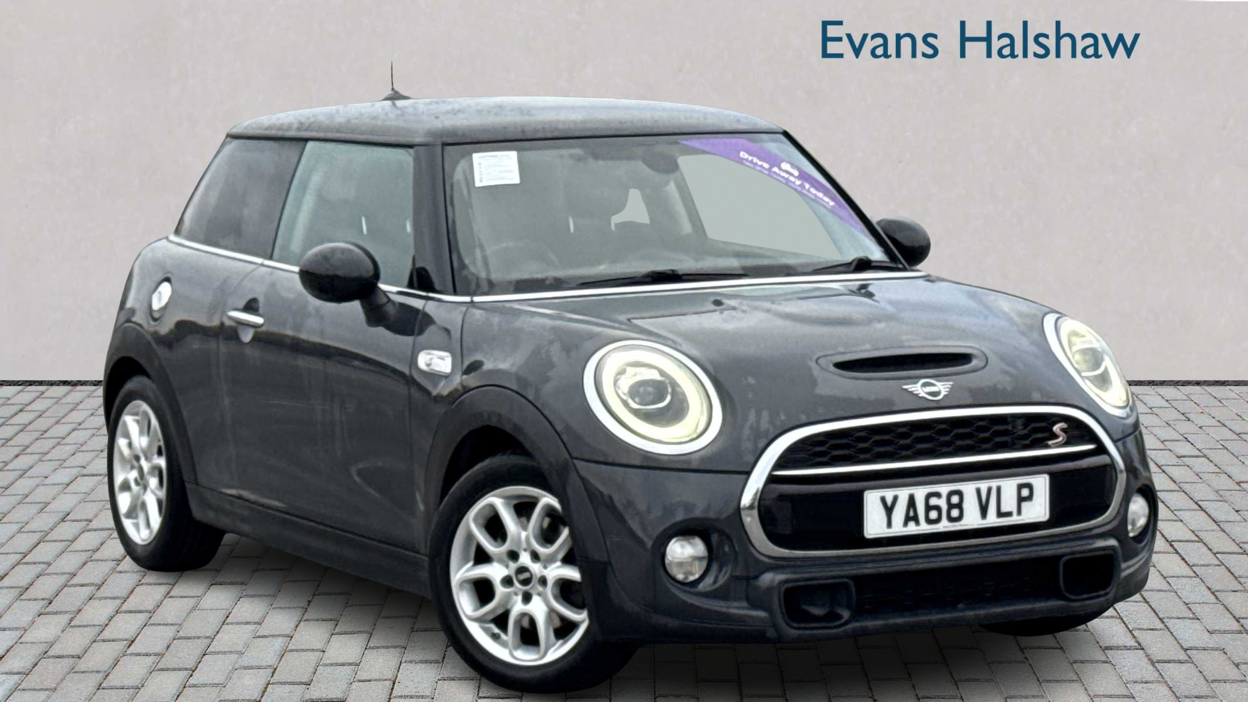 Main listing image - MINI Hatchback