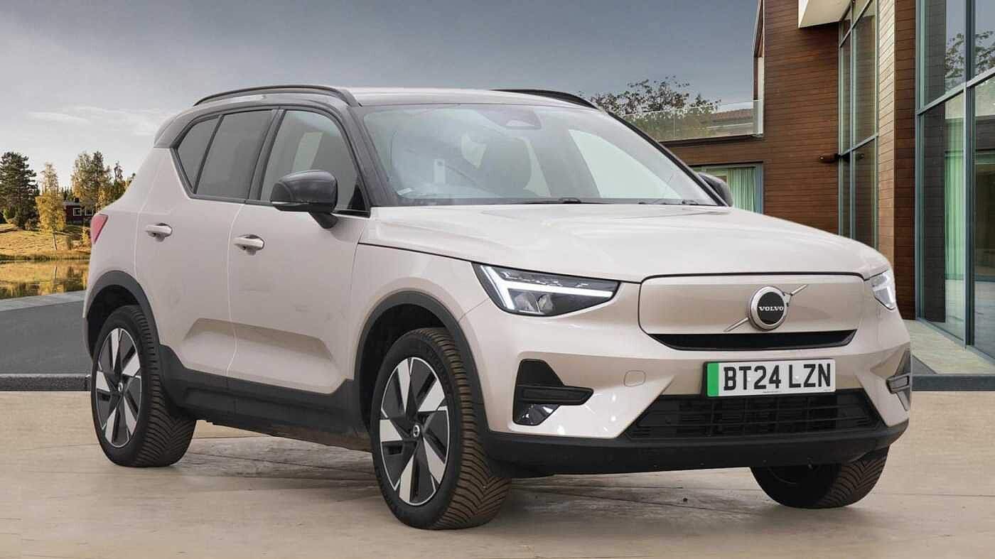 Main listing image - Volvo XC40 Recharge