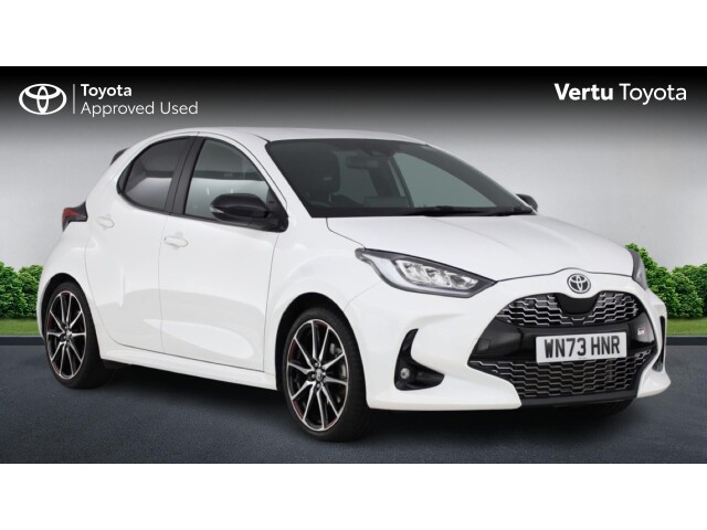 Main listing image - Toyota Yaris