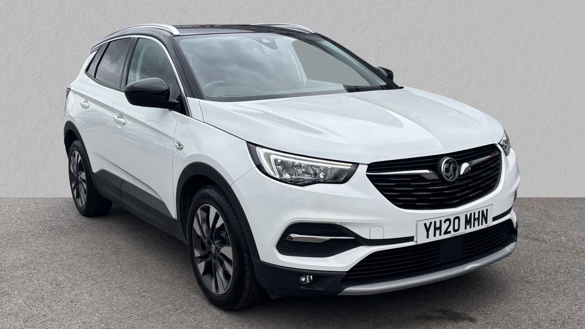 Main listing image - Vauxhall Grandland X