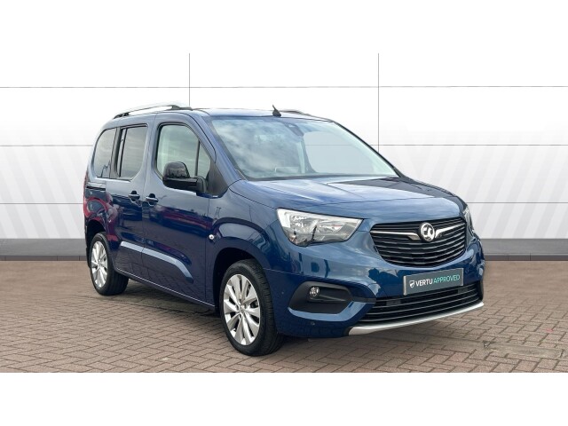 Main listing image - Vauxhall Combo Life
